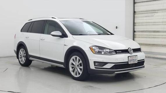 VOLKSWAGEN GOLF ALLTRACK 2017 3VWH17AU4HM516989 image VOLKSWAGEN GOLF ALLTRACK 2017 3VWH17AU4HM516989 image